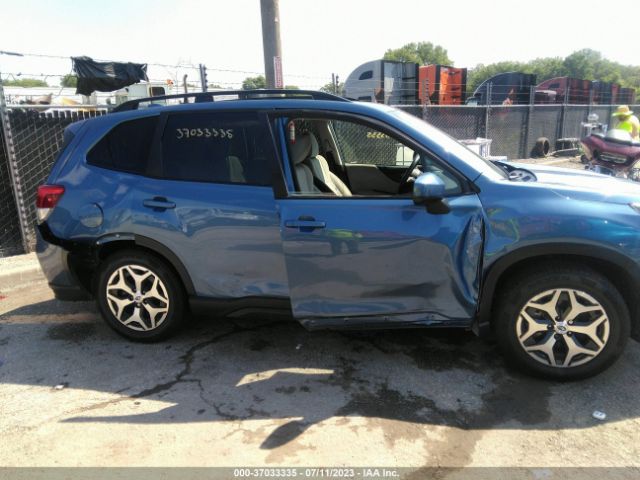 JF2SKAJC5LH553137 Subaru Forester Premium