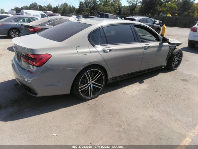 WBA7F0C57JGM22597 BMW 7 Series 750i