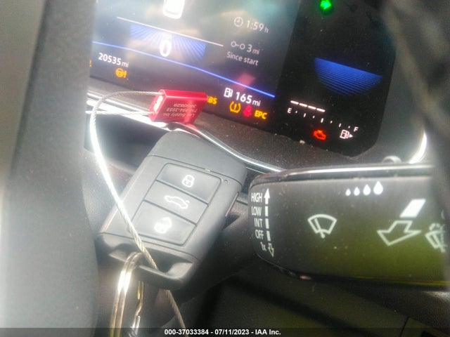 3VWEM7BU8NM017987 Volkswagen JETTA SE