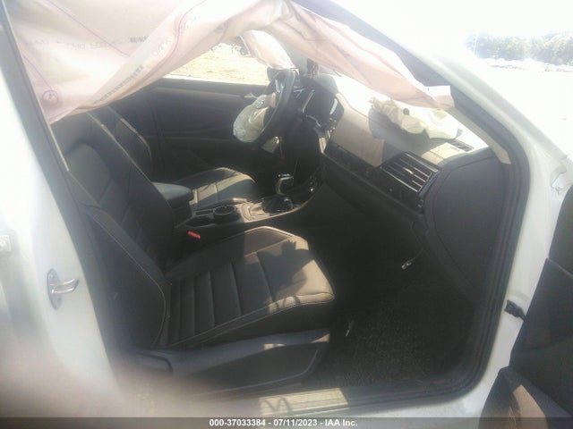 3VWEM7BU8NM017987 Volkswagen JETTA SE
