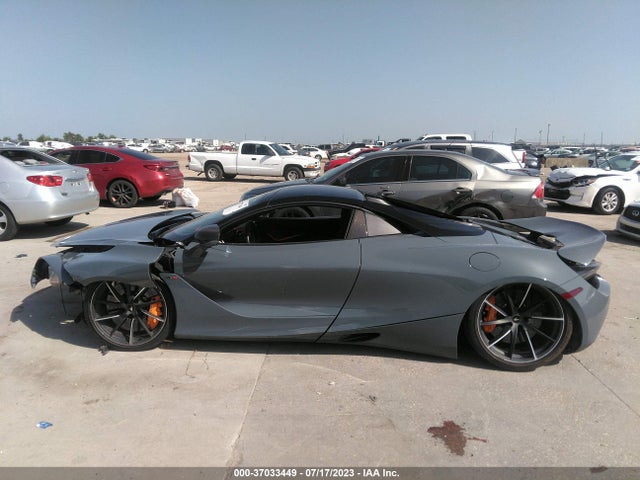 2021 McLaren 720S, VIN: SBM14FCA2MW006103