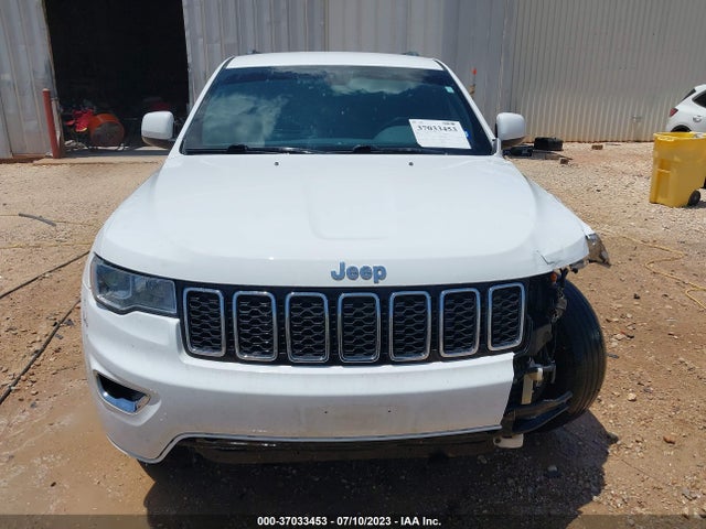 1C4RJEAG4JC126245 Jeep Grand Cherokee Laredo E