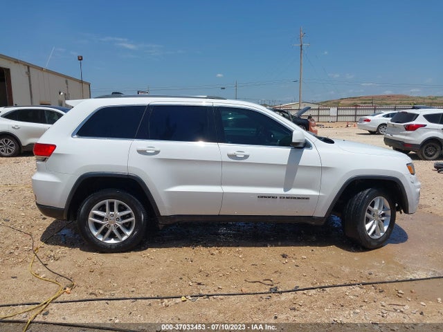 1C4RJEAG4JC126245 Jeep Grand Cherokee Laredo E