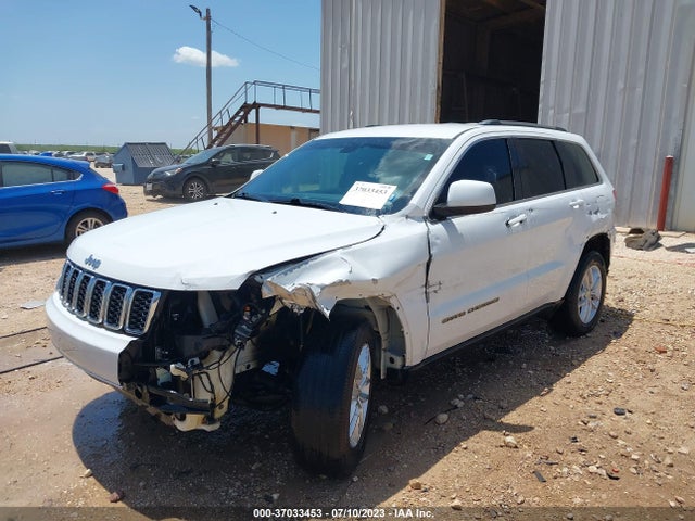 1C4RJEAG4JC126245 Jeep Grand Cherokee Laredo E
