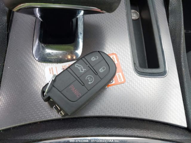 2C3CDXHG0EH350165 Dodge Charger Sxt