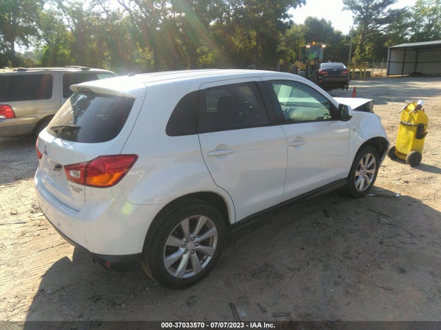 4A4AP3AU2FE030902 Mitsubishi Outlander Sport Es