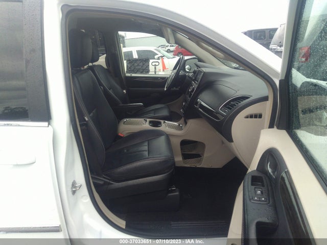 2C4RC1BG7GR245084 Chrysler Town & Country Touring