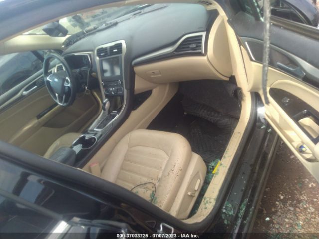 3FA6P0HD2GR110156 Ford FUSION SE