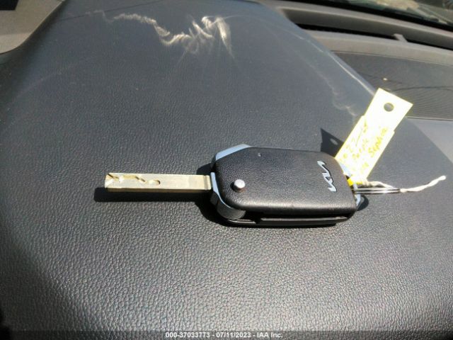 5XYRGDLC3NG128380 KIA SORENTO LX
