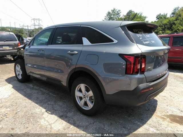 5XYRGDLC3NG128380 KIA SORENTO LX