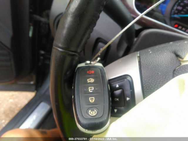 1FAHP2F87GG112311 Ford Taurus Limited