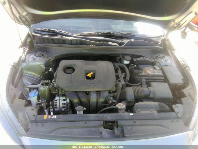 3KPF54AD9NE435943 KIA Forte Gt-line