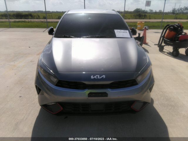 3KPF54AD9NE435943 KIA Forte Gt-line