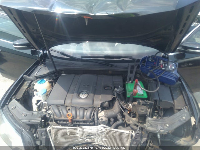 2013 VOLKSWAGEN PASSAT SE VIN: 1VWBP7A3XDC106723