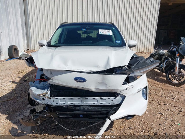 1FMCU9CZ8NUA94091 Ford Escape Sel Hybrid