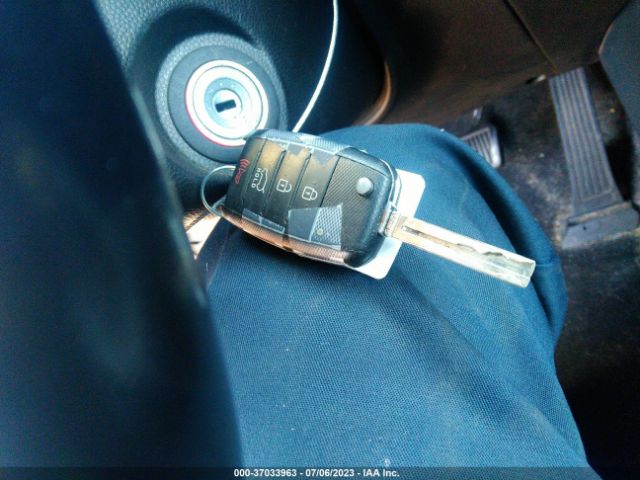 KNDJP3A50F7150668 KIA SOUL +