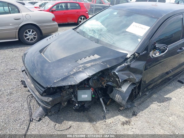 2015 Volkswagen Golf R, VIN: WVWLF7AU2FW231137