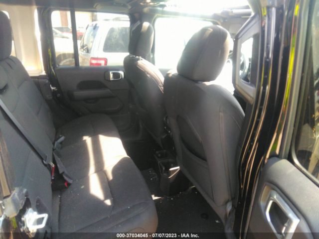 1C4HJXEG1NW163694 Jeep Wrangler Unlimited Sahara