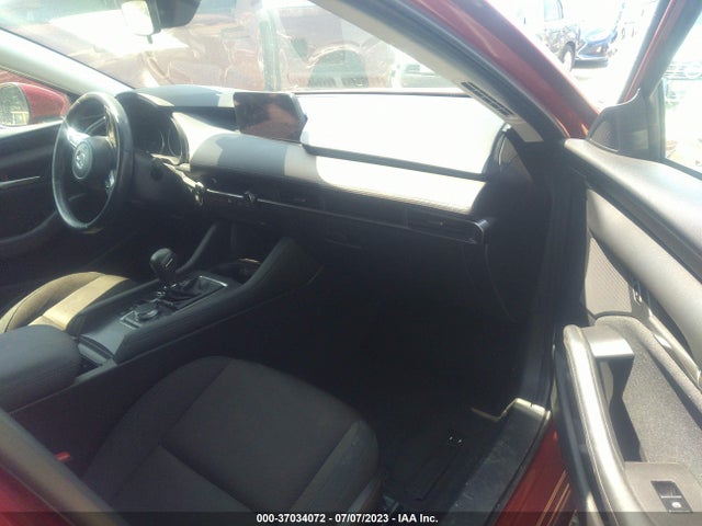 2021 MAZDA MAZDA3 SEDAN PREFERRED VIN: JM1BPBCL9M1332556