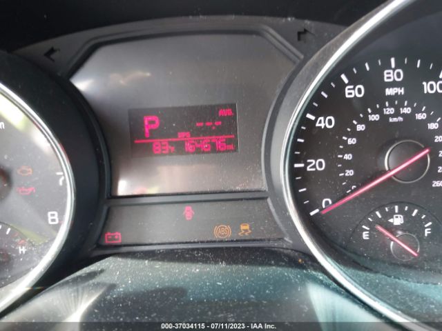 KNDMB5C1XG6181774 KIA SEDONA LX