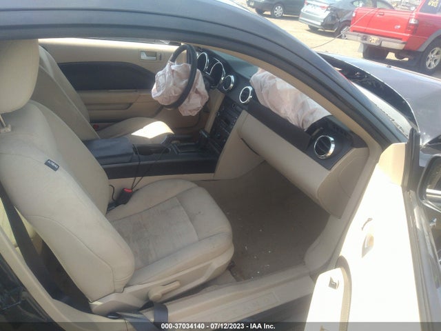 2009 FORD MUSTANG VIN: 1ZVHT80N995109848