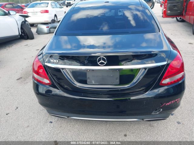 55SWF4JB5GU144640 Mercedes-Benz C-class C 300