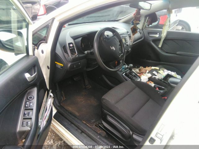 3KPFK4A7XHE031718 KIA FORTE LX