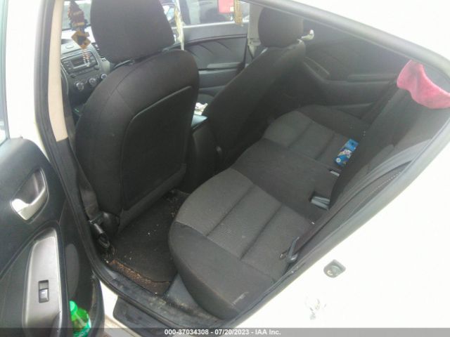 3KPFK4A7XHE031718 KIA FORTE LX