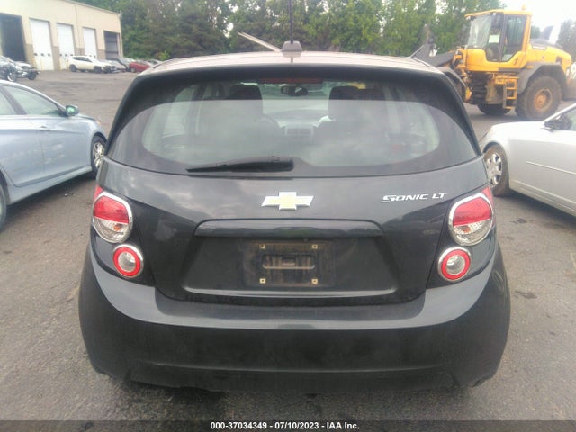 Chevrolet SONIC LT 2015 1G1JC6SH9F4165105 Image 8