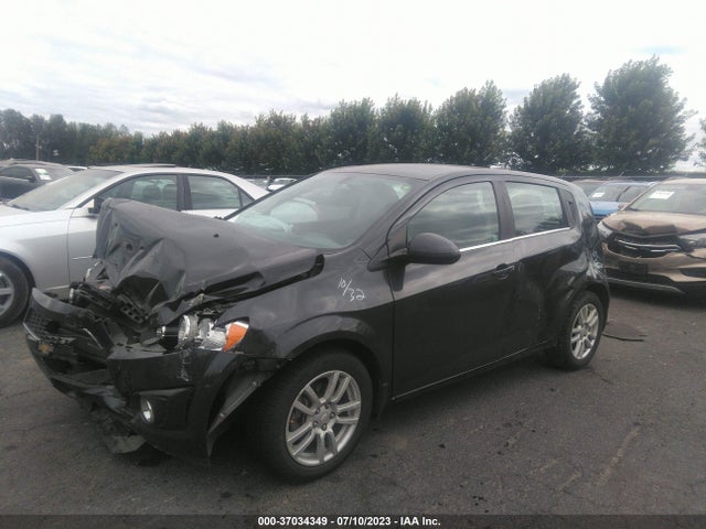 Chevrolet SONIC LT 2015 1G1JC6SH9F4165105 Image 2