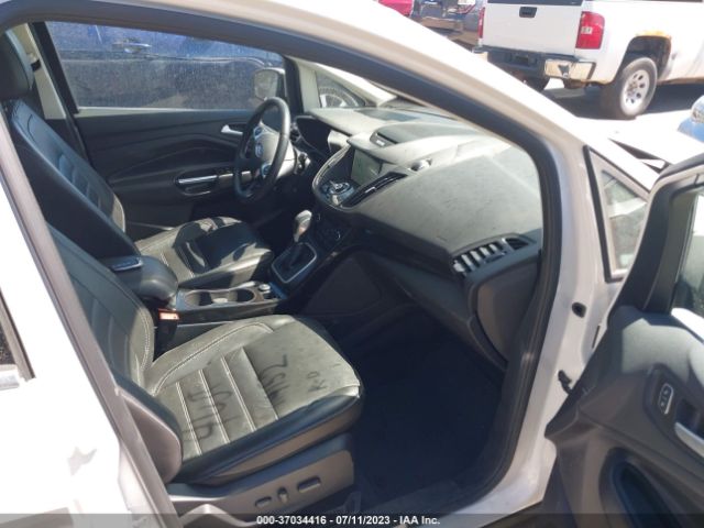 1FADP5FU4HL114152 Ford C-max Energi Titanium