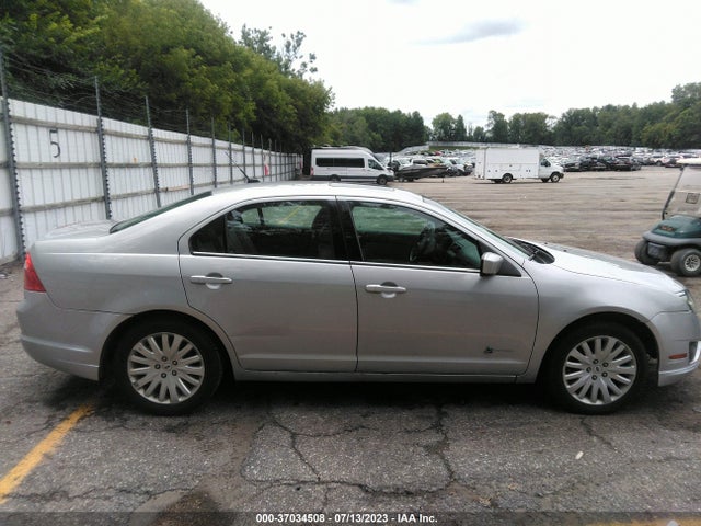 2010 FORD FUSION HYBRID VIN: 3FADP0L35AR335877