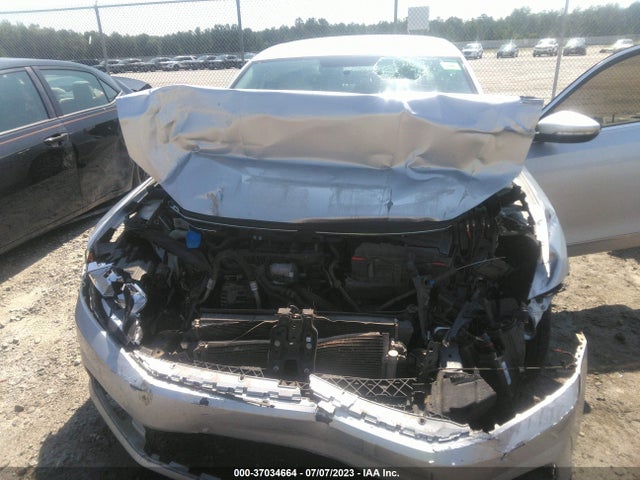 1VWAT7A39HC067667 Volkswagen Passat 1.8t S