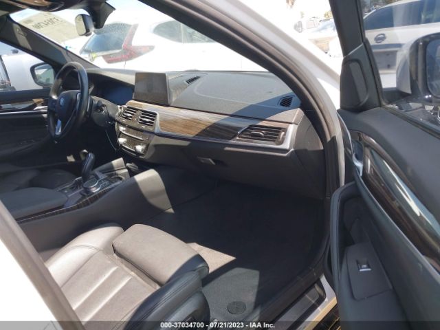 WBAJR3C00LWW82920 BMW 5 Series 530i