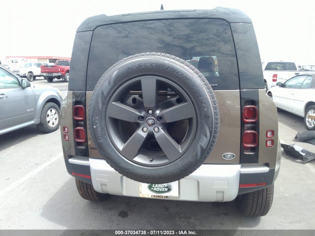 2023 Land Rover Defender, VIN: SALEP7EU0P2193893