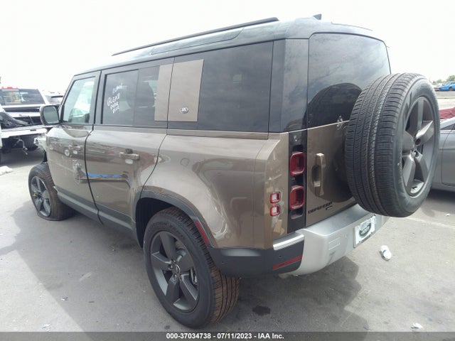 2023 Land Rover Defender, VIN: SALEP7EU0P2193893