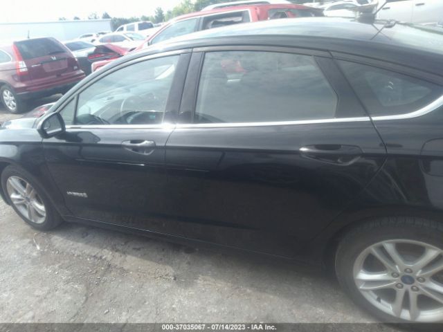 3FA6P0LU7JR209358 Ford Fusion Hybrid Se
