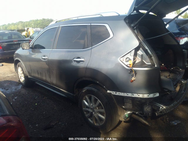 2018 NISSAN ROGUE SV VIN: KNMAT2MV8JP571693