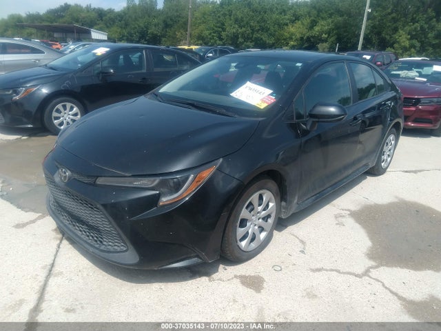 Toyota COROLLA LE 2021 5YFEPMAEXMP250702 Image 2