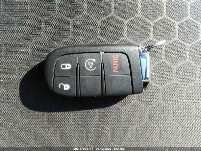3C4NJDBB6KT630426 Jeep Compass Altitude