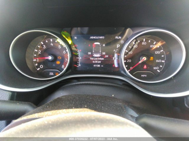 3C4NJDCB1KT753162 Jeep Compass Limited