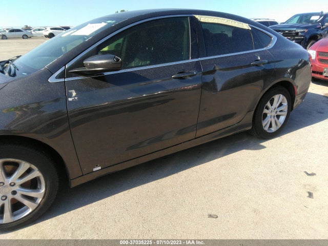 Chrysler 200 Limited Platinum 2017 1C3CCCAB7HN510757 Image 12