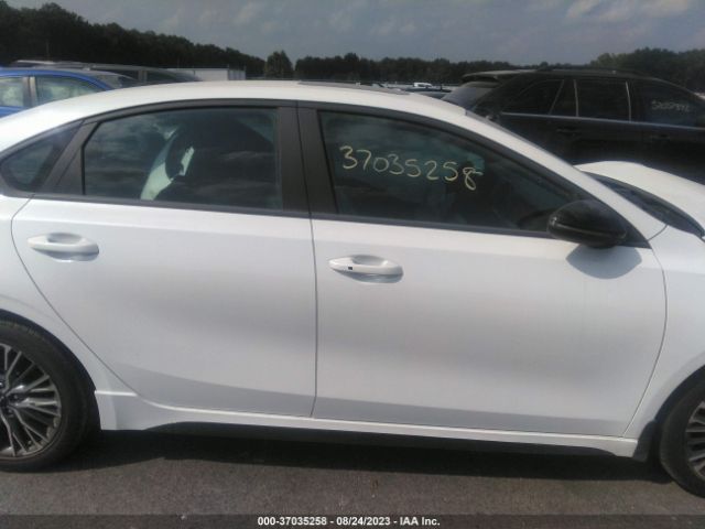 3KPF54AD7NE510476 KIA Forte Gt-line