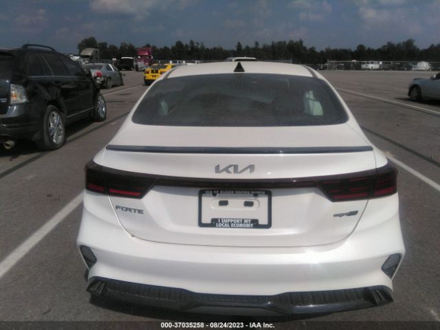 3KPF54AD7NE510476 KIA Forte Gt-line