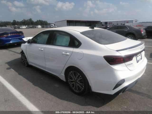 3KPF54AD7NE510476 KIA Forte Gt-line