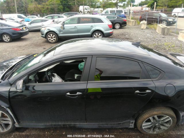 3KPF34AD5ME406184 KIA Forte Gt-line