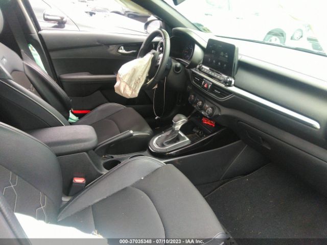 3KPF34AD5ME406184 KIA Forte Gt-line