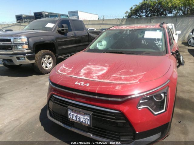 KNDCR3LEXP5042653 KIA Niro Ex Touring