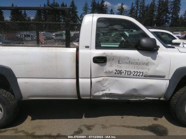2003 CHEVROLET SILVERADO 2500HD WORK TRUCK VIN: 1GCHC24U83E286142