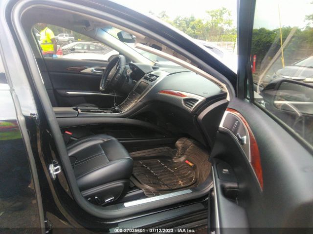 3LN6L2JK6GR603263 Lincoln MKZ